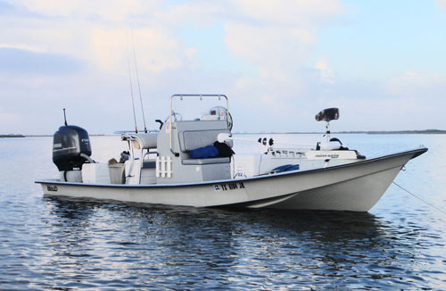 Choosing the perfect saltwater fishing boat by Robert Sloan : Dolphin Talk
