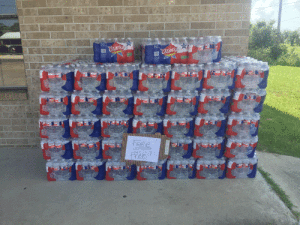 There was Free Water at the POC Post Office After Hurricane Photos by Susan Braudaway