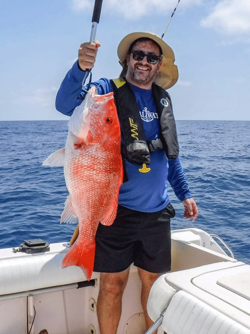 With everyone so busy these days, it was a rare opportunity to have mother, father and son together enjoying fishing in Port O’Connor. The Dave Pope family enjoyed a great day offshore. The weather and waves were just right and the fish were hungry. Son Tom caught his biggest red snapper ever.