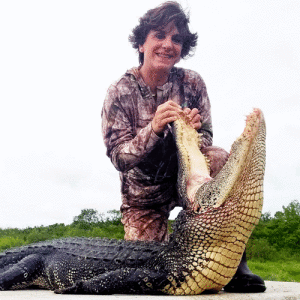 The Huntress Cindy Henry with her first Alligator. Thanks to Jake, Cody, Kevin and Crew. See ya’ next year! -Capt. Jeff Larson