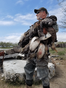 Mexico Limits are increasing for New Year because Duck numbers are UP! Check out that gator strap holding weight. Robinson’s Custom Leather. 