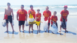 cub-scouts-at-beach