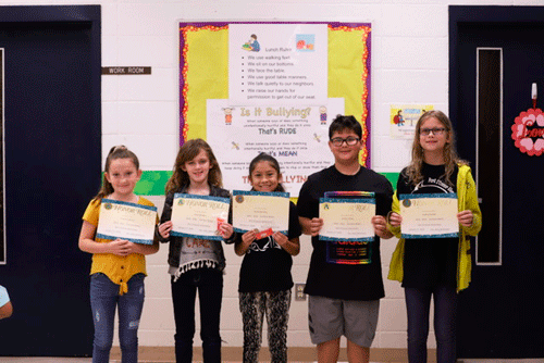 A Honor Roll (3rd – 5th Grade) Gracie O’Shields, Clara Stryker, Emma Sanchez, Landon Jones, Audrey Rhoads 