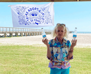 Suzie Jaycox reminds everyone “No Glass Bottles on the Beach”.