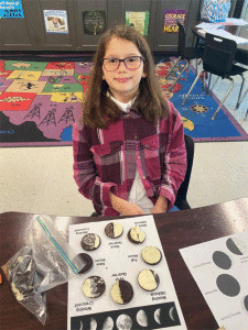 Port O’Connor third and fourth graders are leaning about the moon phases. What is a better way to learn than through food? We got Oreo cookies and made the 8 phases of the moon! We had a lot of fun learning!				                  -Sheryl Haynes