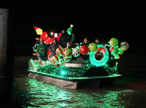 Best Overall in the Boat Parade Mark Daigle, 24’ Tritoon boat, Grinch Boat Other winners on page 16.